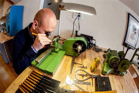 antique watch repair portland oregon.